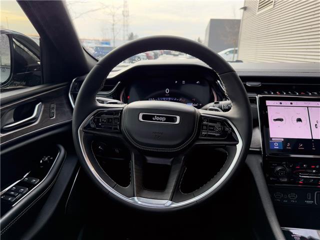 2023 Jeep Grand Cherokee Overland (Stk: U11116) in London - Image 16 of 29