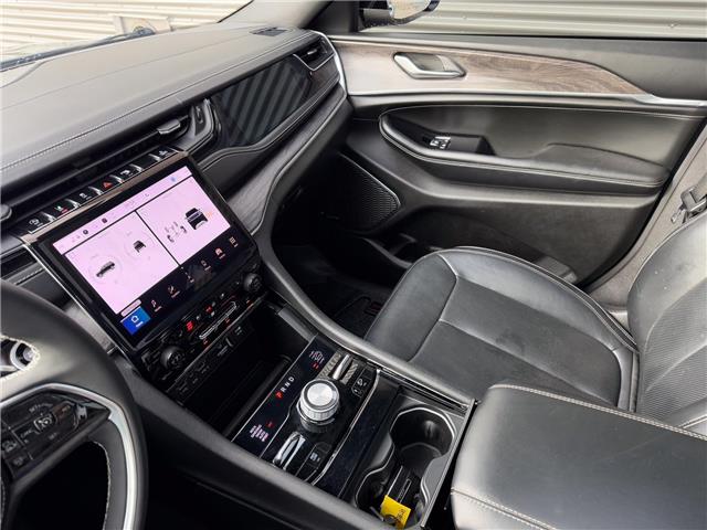 2023 Jeep Grand Cherokee Overland (Stk: U11116) in London - Image 20 of 29