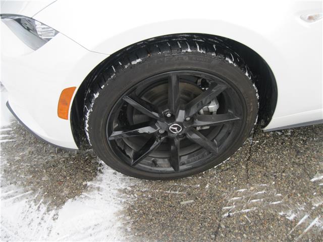 2023 Mazda MX-5 RF GS-P (Stk: 26002B) in Stratford - Image 3 of 21