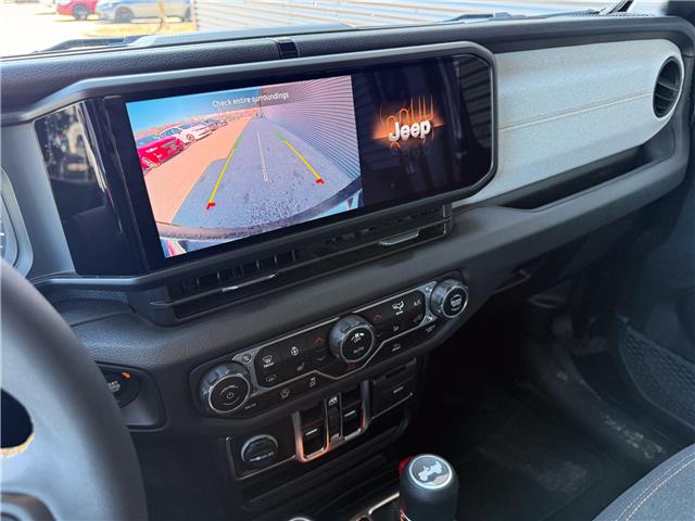 2024 Jeep Wrangler Sport (Stk: 360239) in London - Image 18 of 24