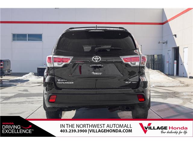 2016 Toyota Highlander XLE (Stk: B8995A) in Calgary - Image 8 of 34