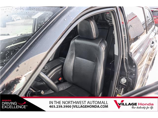 2016 Toyota Highlander XLE (Stk: B8995A) in Calgary - Image 13 of 34