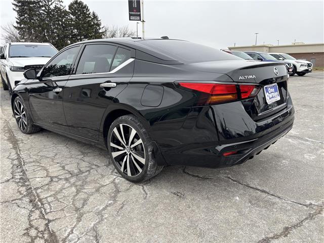 2022 Nissan Altima 2.5 Platinum (Stk: P7241) in Brantford - Image 2 of 24
