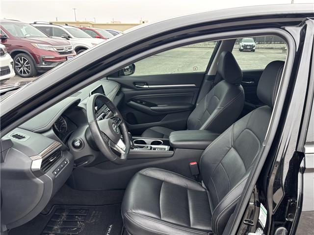 2022 Nissan Altima 2.5 Platinum (Stk: P7241) in Brantford - Image 5 of 24