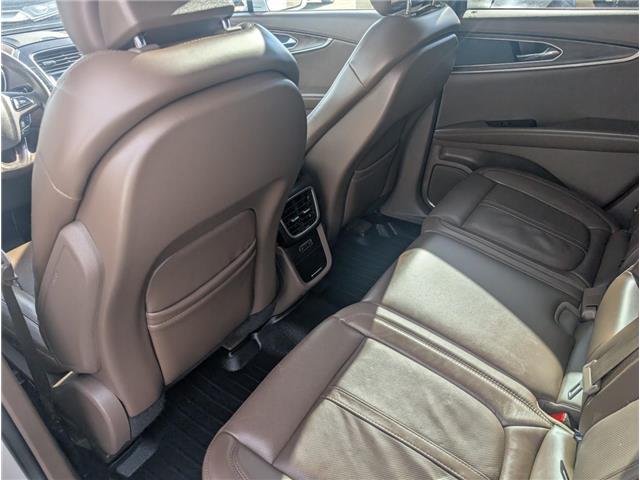 2016 Lincoln MKX Reserve (Stk: S-1861B) in Calgary - Image 3 of 27