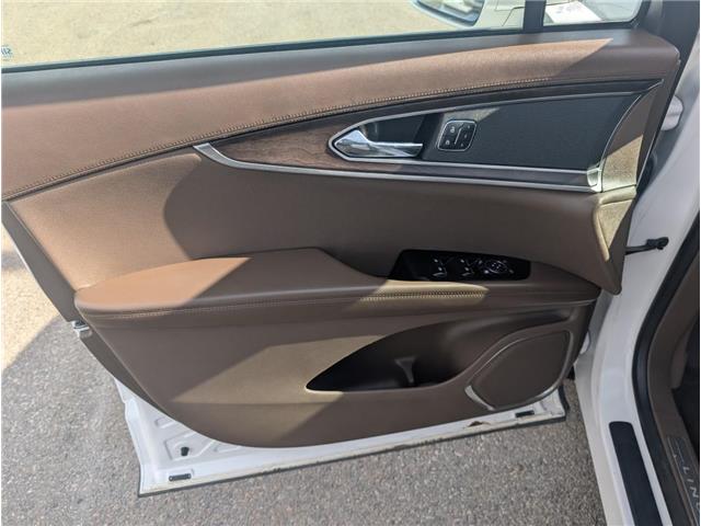 2016 Lincoln MKX Reserve (Stk: S-1861B) in Calgary - Image 21 of 27