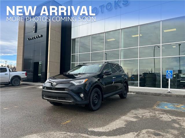2017 Toyota RAV4 Limited (Stk: B89148A) in Okotoks - Image 1 of 8