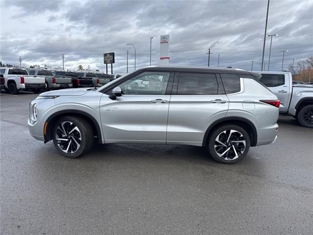 2025 Mitsubishi Outlander PHEV GT (Stk: Z605743K) in Cranbrook - Image 2 of 22