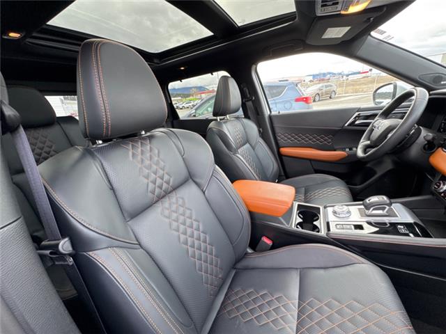 2025 Mitsubishi Outlander PHEV GT (Stk: Z605743K) in Cranbrook - Image 11 of 22