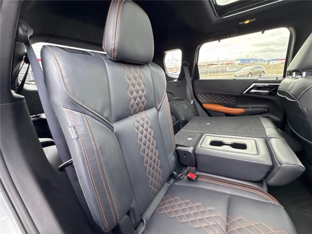 2025 Mitsubishi Outlander PHEV GT (Stk: Z605743K) in Cranbrook - Image 12 of 22