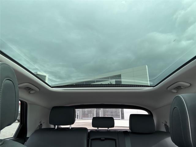 2024 Hyundai IONIQ 5 Preferred Long Range w/Ultimate Package (Stk: 3069861A) in Cranbrook - Image 17 of 19
