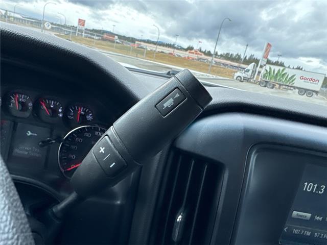 2017 Chevrolet Silverado 1500 Silverado Custom (Stk: Z313591W) in Cranbrook - Image 14 of 18