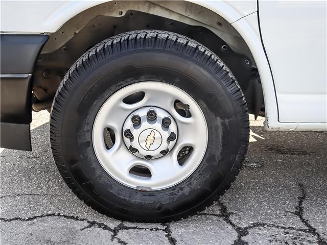 2023 Chevrolet Express 2500 Work Van (Stk: 26TV688A) in Toronto - Image 17 of 18
