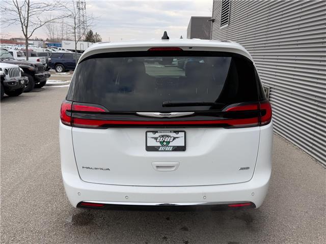 2023 Chrysler Pacifica Touring-L (Stk: U11121) in London - Image 5 of 28