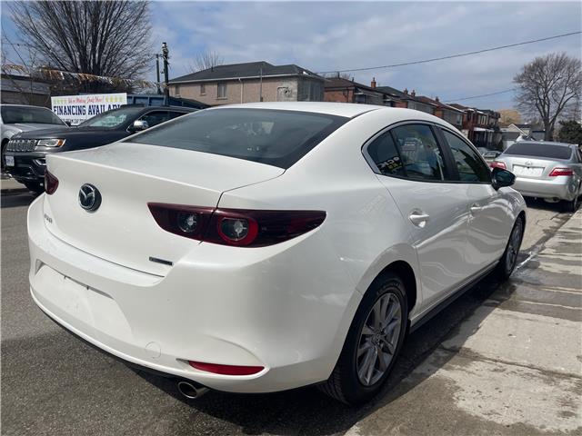 2022 Mazda Mazda3 GS (Stk: M500975) in Scarborough - Image 5 of 19