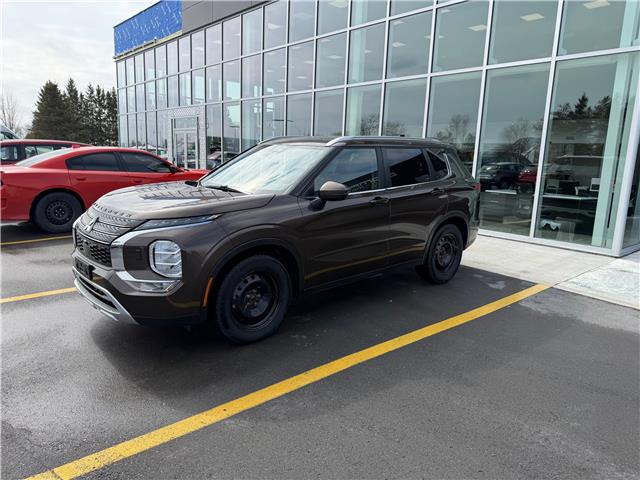 2022 Mitsubishi Outlander LE (Stk: P2285A) in BELLEVILLE - Image 1 of 21