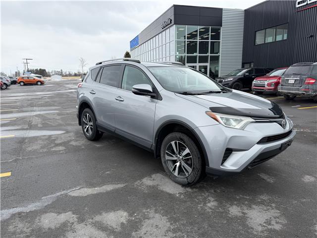 2018 Toyota RAV4 LE (Stk: MI6085A) in BELLEVILLE - Image 5 of 17