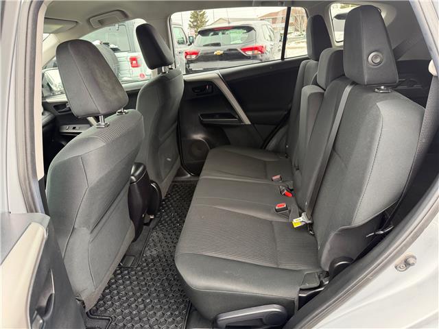 2018 Toyota RAV4 LE (Stk: MI6085A) in BELLEVILLE - Image 9 of 17