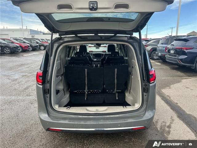 2023 Chrysler Pacifica Touring-L (Stk: B89138) in Okotoks - Image 11 of 25