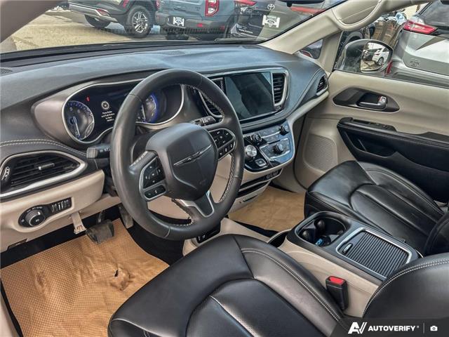 2023 Chrysler Pacifica Touring-L (Stk: B89138) in Okotoks - Image 12 of 25