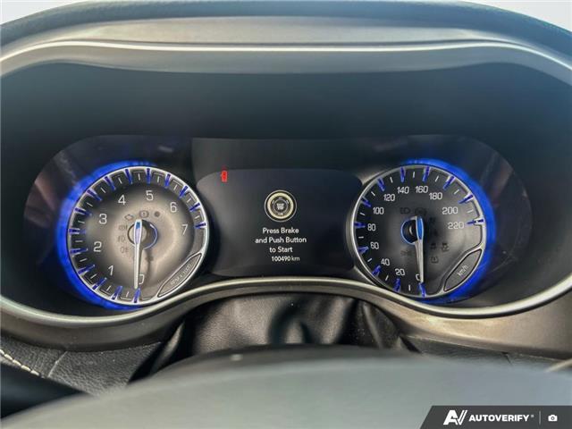 2023 Chrysler Pacifica Touring-L (Stk: B89138) in Okotoks - Image 14 of 25