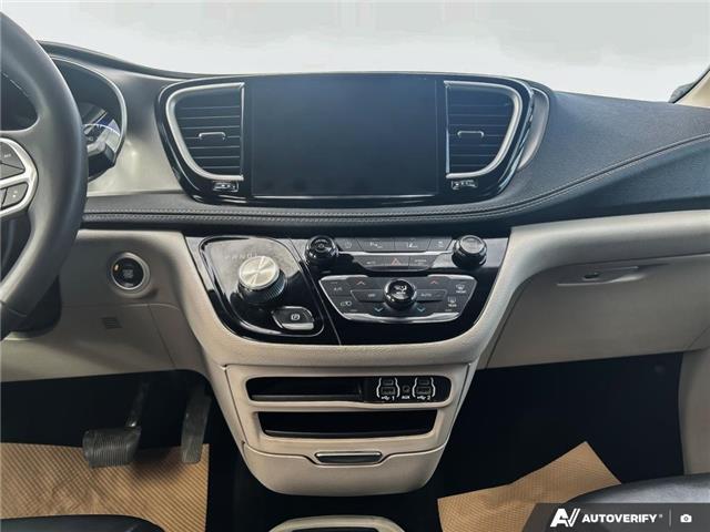 2023 Chrysler Pacifica Touring-L (Stk: B89138) in Okotoks - Image 18 of 25