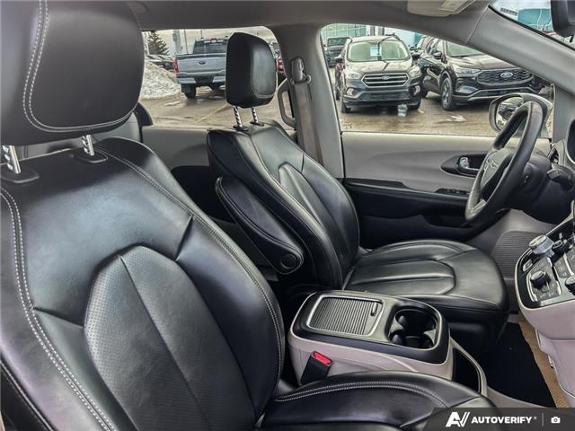 2023 Chrysler Pacifica Touring-L (Stk: B89138) in Okotoks - Image 21 of 25