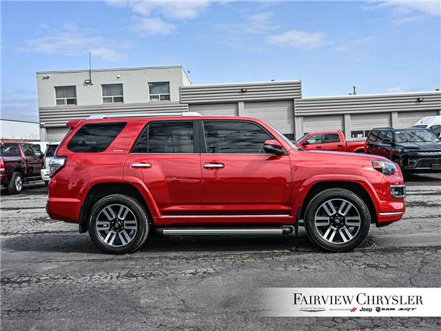 2022 Toyota 4Runner Base (Stk: U21563) in Burlington - Image 12 of 32