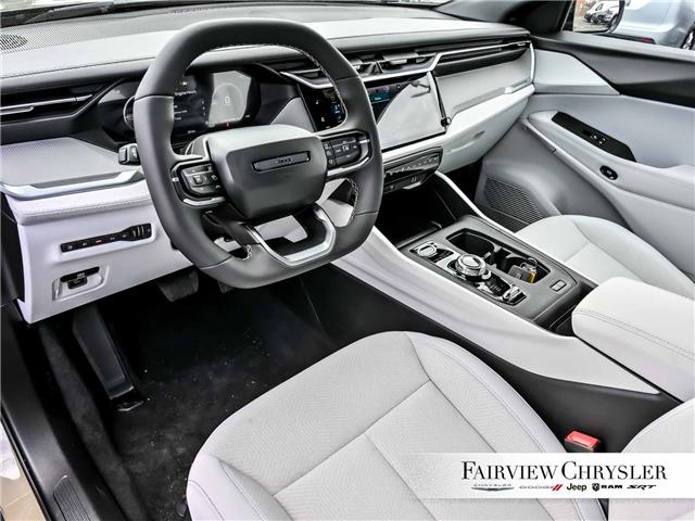 2026 Jeep Cherokee Laredo/Limited (Stk: TT2624) in Burlington - Image 14 of 32