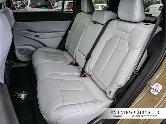 2026 Jeep Cherokee Laredo/Limited (Stk: TT2624) in Burlington - Image 19 of 32