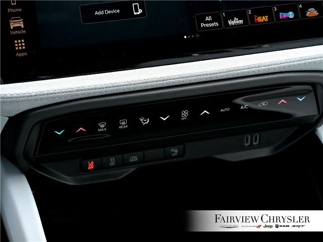 2026 Jeep Cherokee Laredo/Limited (Stk: TT2624) in Burlington - Image 26 of 32