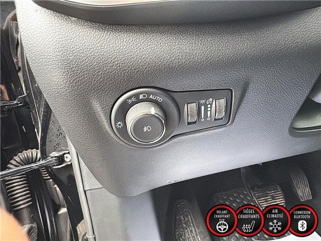 2026 Jeep Compass North (Stk: 26039) in Saint-Léonard - Image 13 of 21