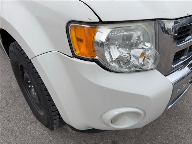 2011 Ford Escape Limited (Stk: 5B139XZ) in Oakville - Image 4 of 41