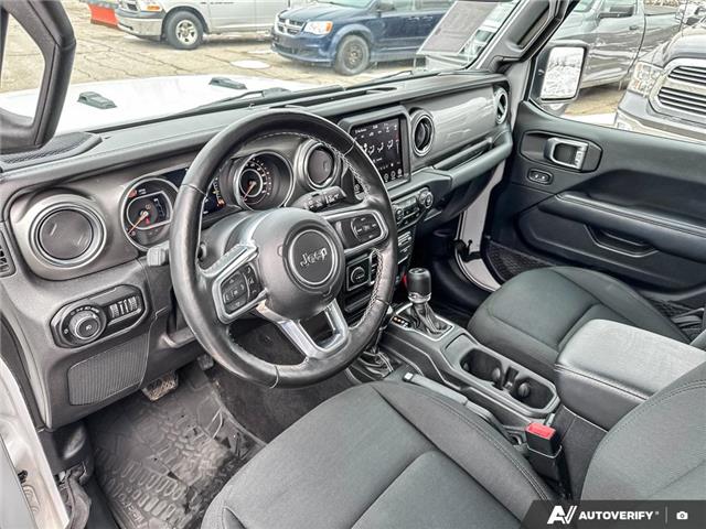 2021 Jeep Wrangler Unlimited Sahara (Stk: 986) in Kitchener - Image 12 of 24