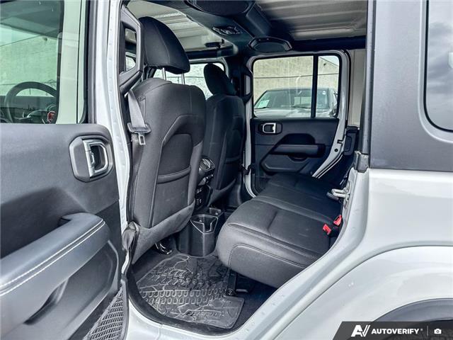 2021 Jeep Wrangler Unlimited Sahara (Stk: 986) in Kitchener - Image 22 of 24