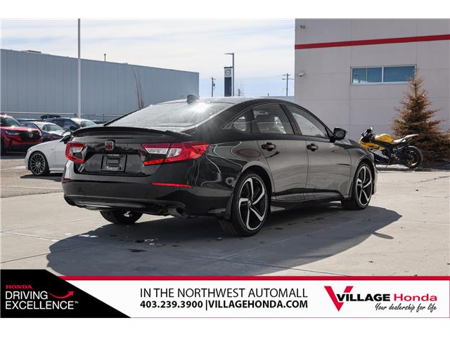 2022 Honda Accord Sport 1.5T (Stk: B9071) in Calgary - Image 11 of 34