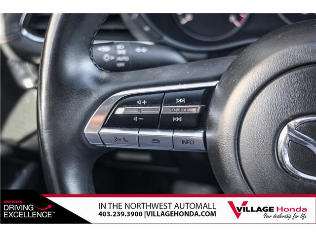 2019 Mazda Mazda3 Sport GS (Stk: B9075) in Calgary - Image 17 of 31