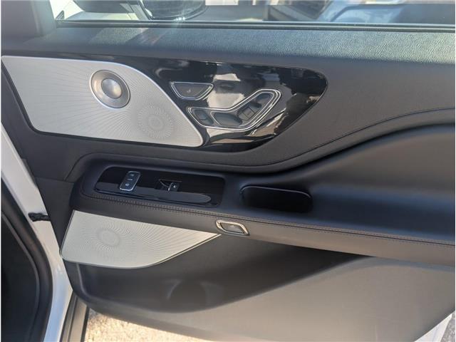 2023 Lincoln Aviator Reserve (Stk: T-1632A) in Calgary - Image 12 of 29