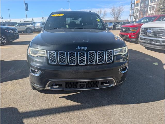 2021 Jeep Grand Cherokee Overland (Stk: 19436A) in Calgary - Image 11 of 28