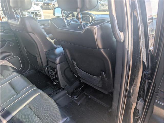 2021 Jeep Grand Cherokee Overland (Stk: 19436A) in Calgary - Image 16 of 28