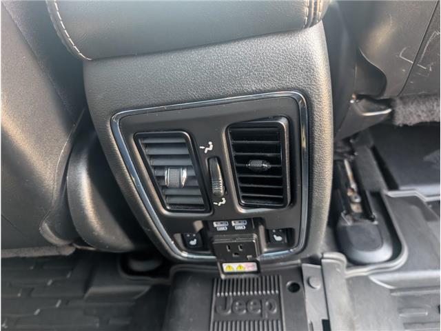 2021 Jeep Grand Cherokee Overland (Stk: 19436A) in Calgary - Image 18 of 28