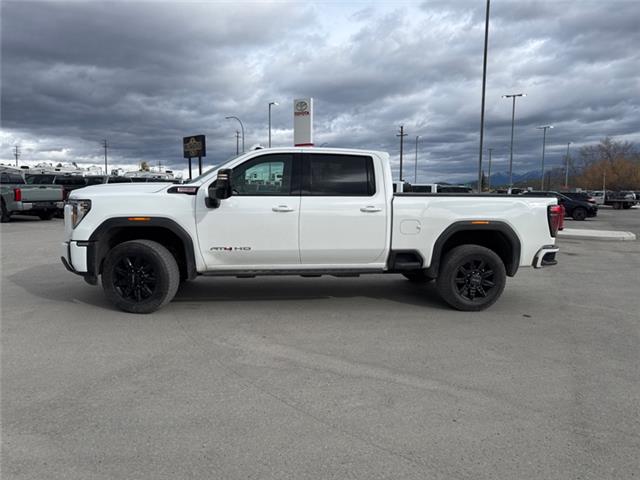 2024 GMC Sierra 3500HD AT4 (Stk: F332661K) in Cranbrook - Image 2 of 20