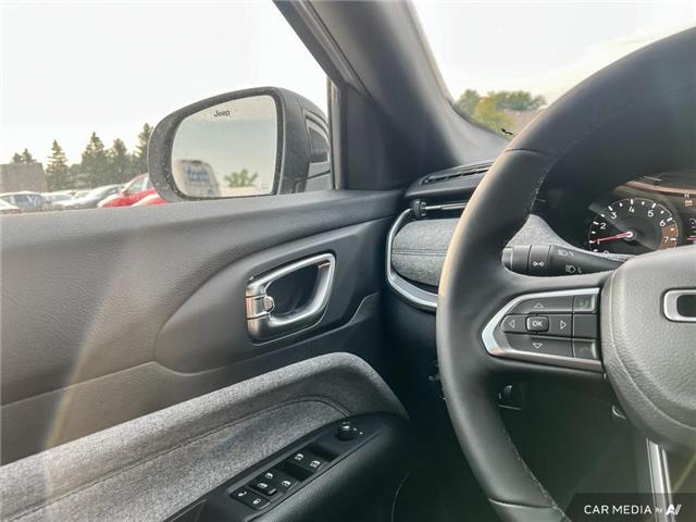 2025 Jeep Compass North (Stk: 162820) in London - Image 17 of 26