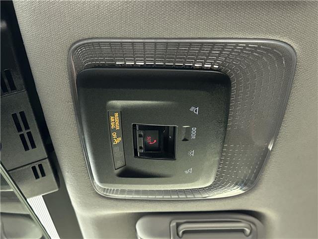 2026 Toyota Prius Plug-In Hybrid SE (Stk: 11105497) in Markham - Image 13 of 22