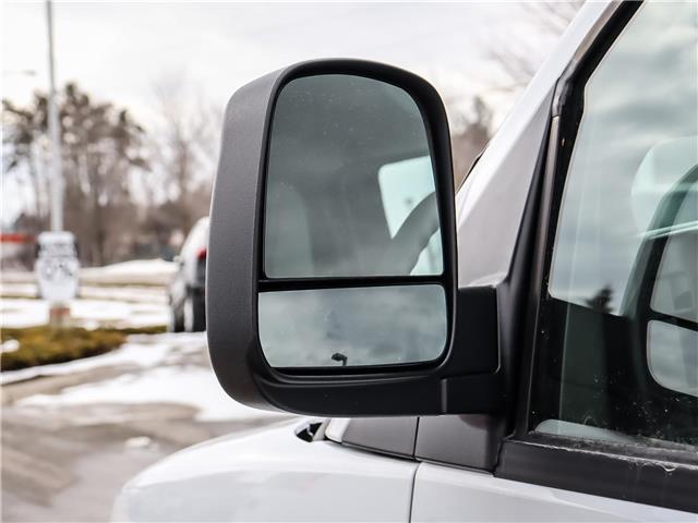 2025 Chevrolet Express 2500 Work Van (Stk: 251352) in Uxbridge - Image 6 of 18