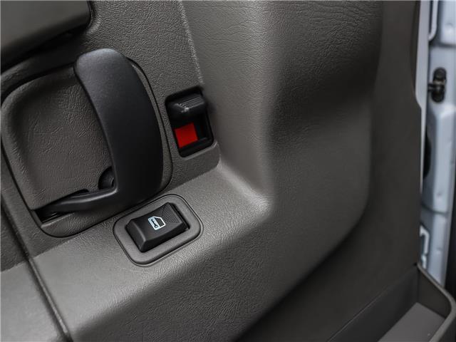 2025 Chevrolet Express 2500 Work Van (Stk: 251352) in Uxbridge - Image 7 of 18