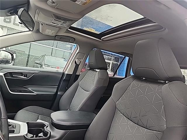 2021 Toyota RAV4 XLE (Stk: TS565B) in Blenheim - Image 13 of 21