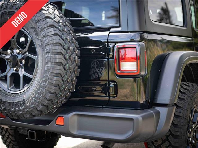 2025 Jeep Wrangler Sport (Stk: S611811) in Surrey - Image 6 of 22