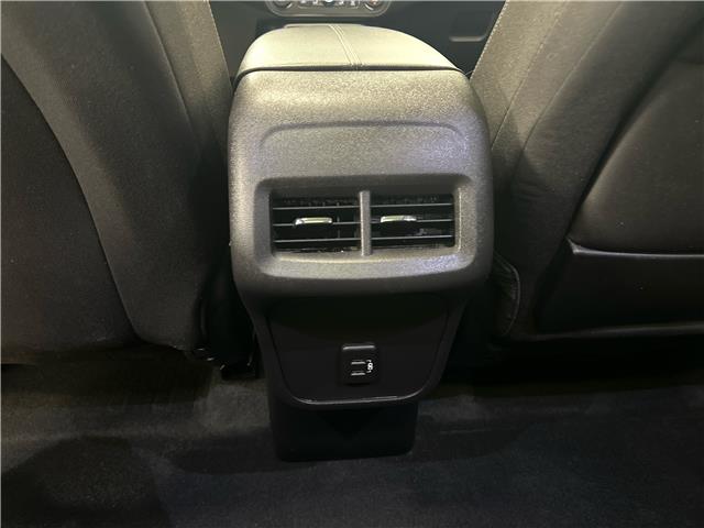 2024 GMC Terrain SLE (Stk: 43640J) in Belleville - Image 9 of 32