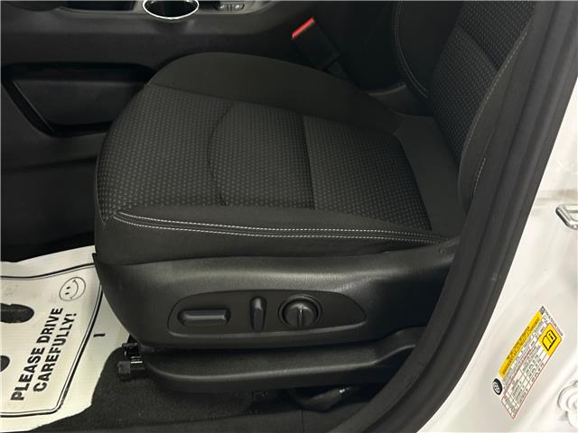 2024 GMC Terrain SLE (Stk: 43640J) in Belleville - Image 16 of 32